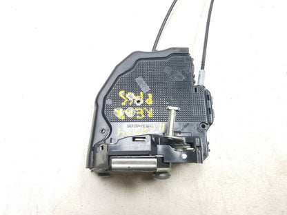 2007-2011 Toyota Camry Door Lock Actuator & Handle Rear Passenger Side Rh OEM