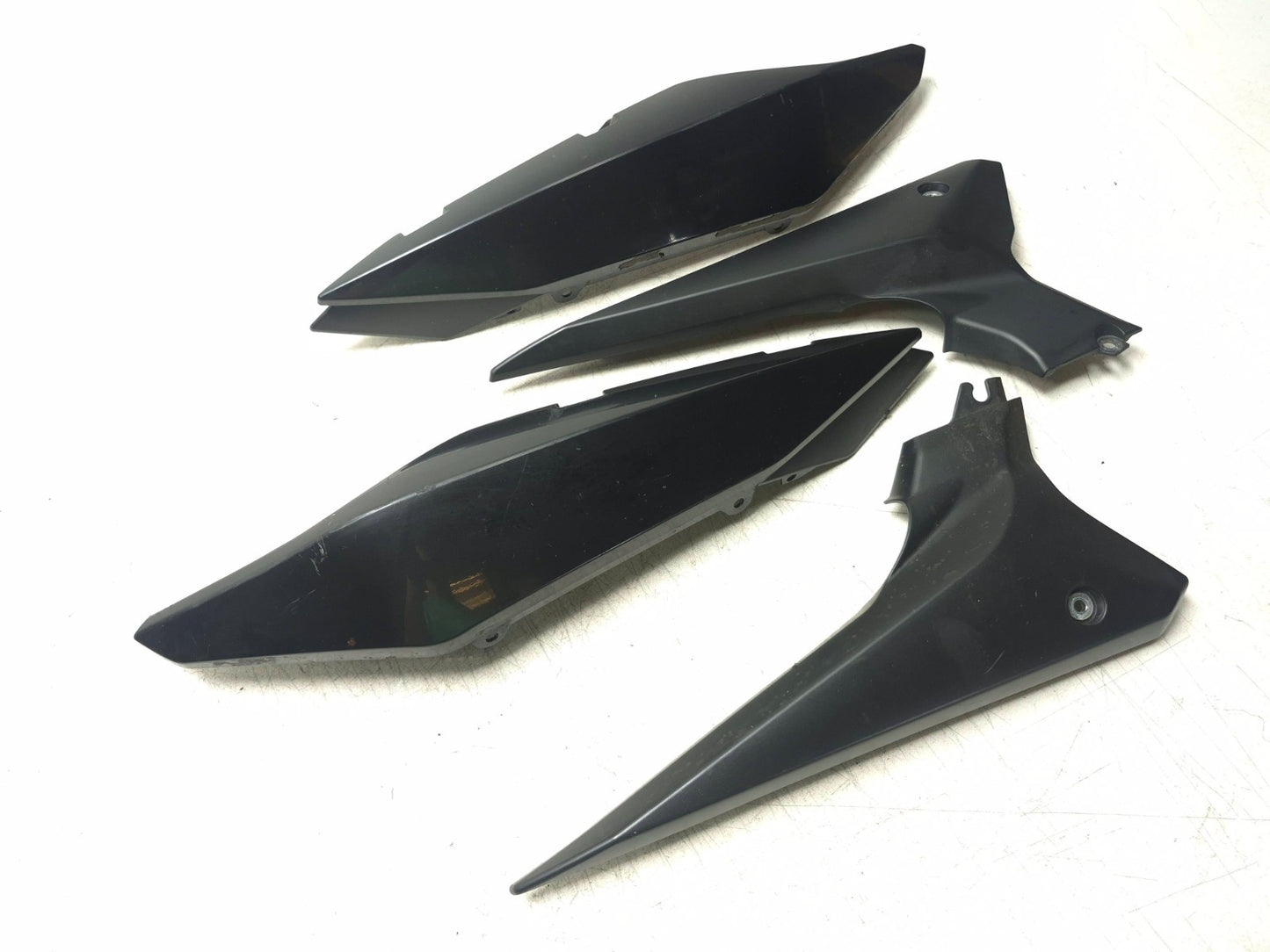 2009 Yamaha Fz6r Rear Back Tail Fairing Left & Right 4pcs OEM