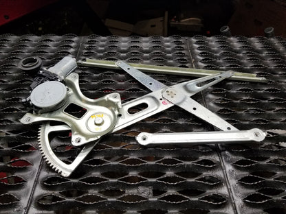 04 05 06 07 08 09 Prius Front Right Passenger Window Regulator W/motor Oem.