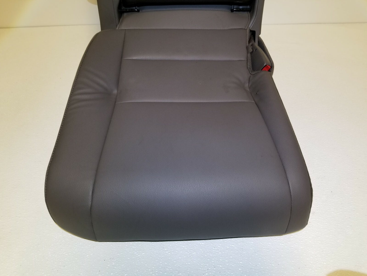 2012 Honda Odyssey Rear Seat Third 3rd Row Right Passenger Side OEM