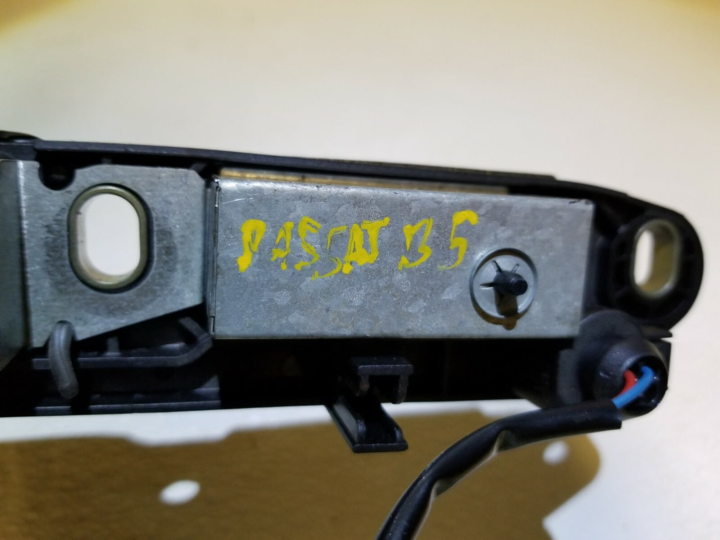 2004 VW Passat License Plate Light With Door Latch OEM