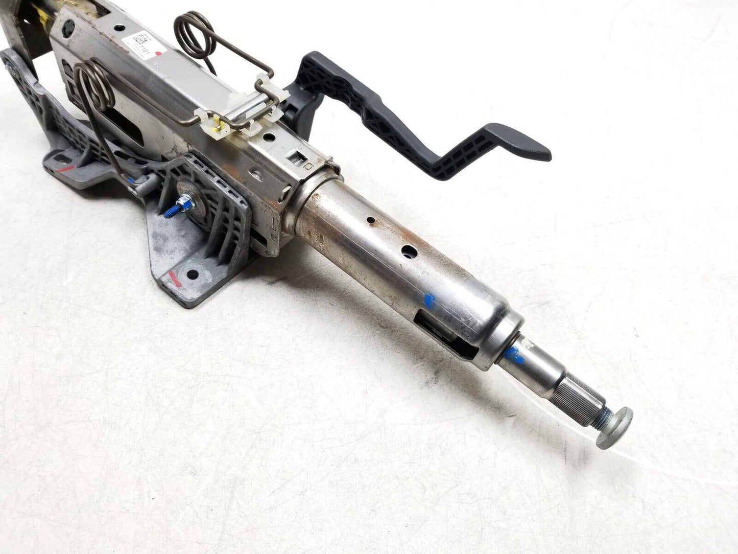 2010 - 2017 Chevrolet Equinox Steering Column  OEM