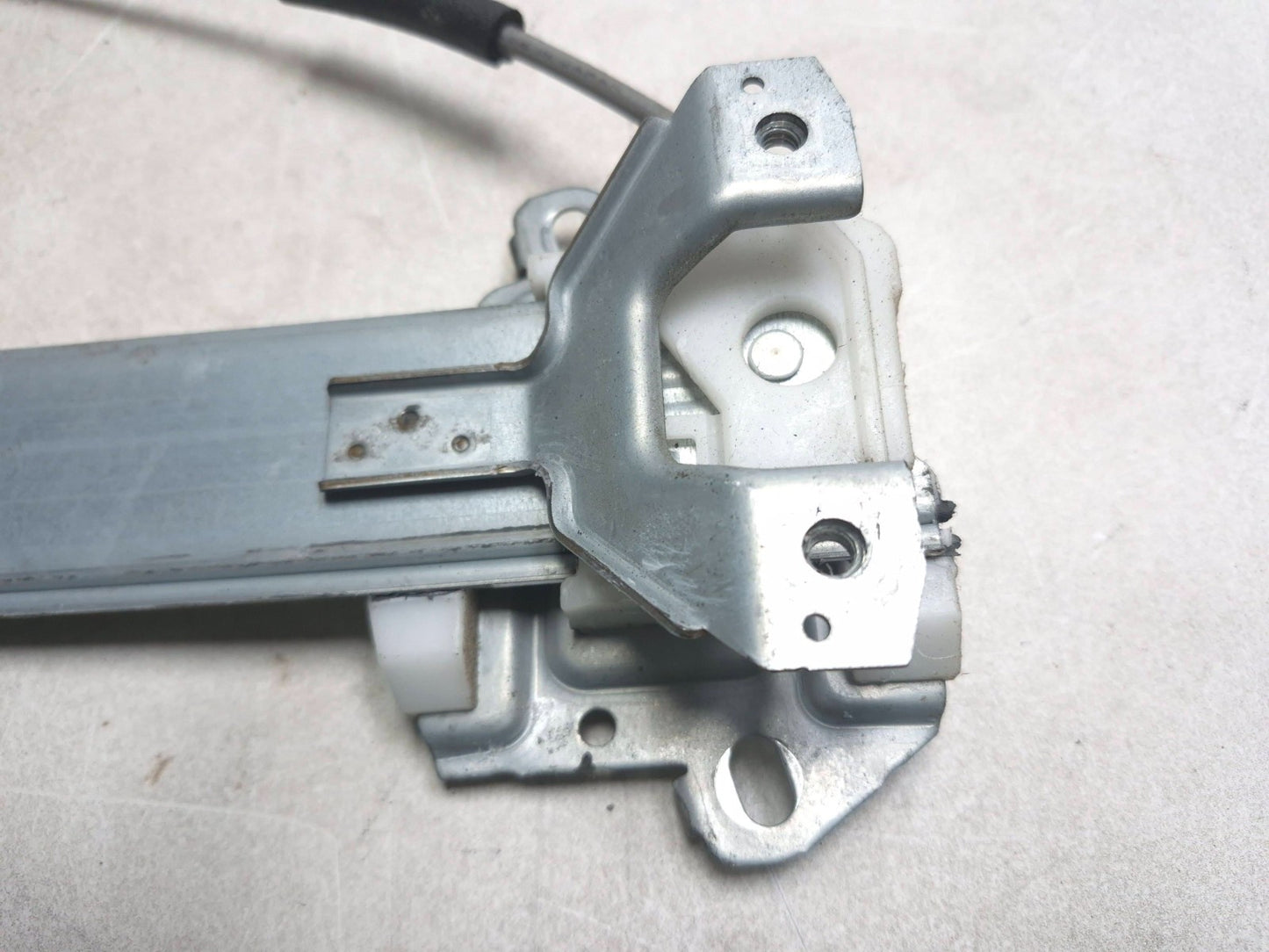 2007 Honda Fit Front Door Window Regulator Motor Passenger Side Right OEM