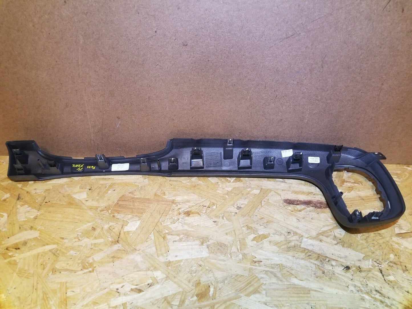 14-17 Fiat 500l Dash Air Vent Trim Bezel Right Passenger Side OEM