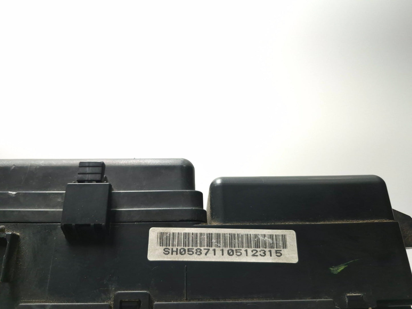 2008 Acura Tl Type-s Engine Compartment Fuse Relay Box OEM