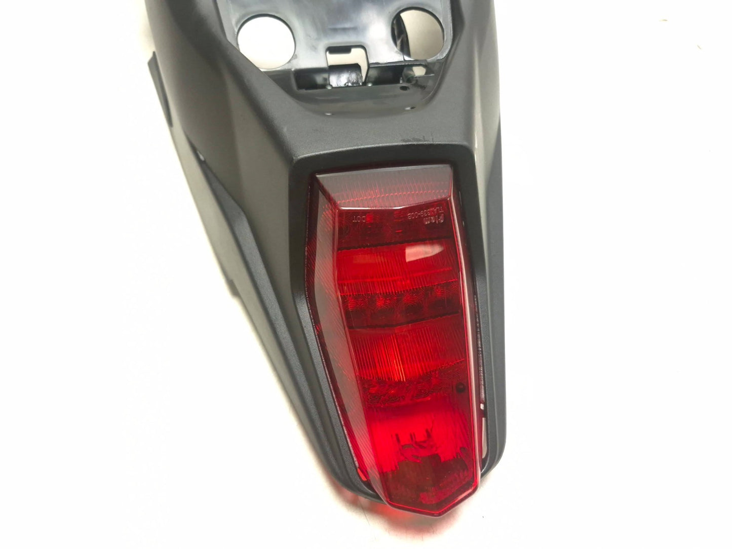 2025 Yamaha Yzf R3 Tail Brake Light W/ Fairing Cover Assy OEM