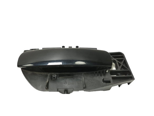 2020 Dodge Challenger Front Door Exterior Handle Right Passenger Side OEM