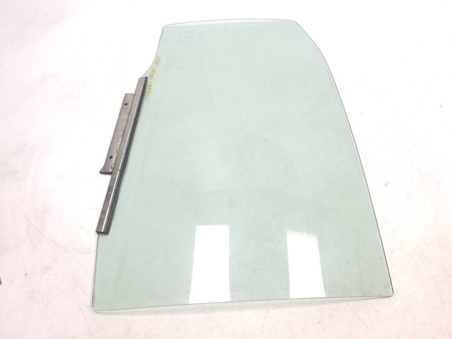 2007 - 2011 Toyota Camry Door Window Glass Rear Passenger Side Right OEM