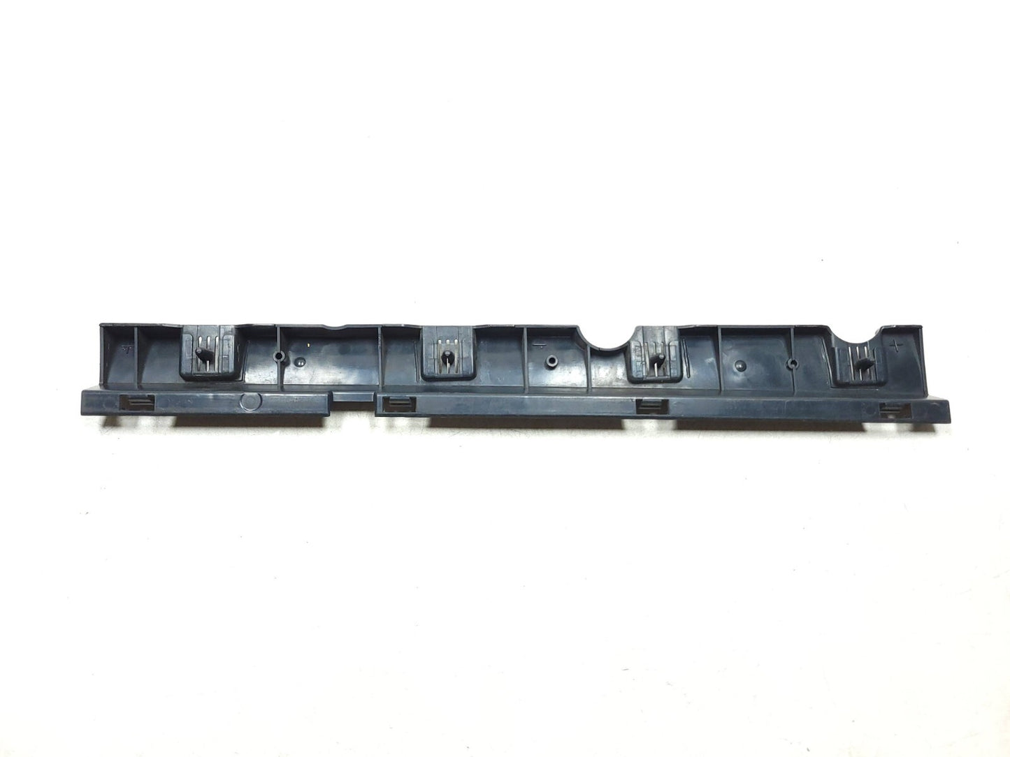 08 - 11 BMW 335xi 335i 328i 328xi E90 Lci Sedan Left Skirt Retainer Bracket OEM