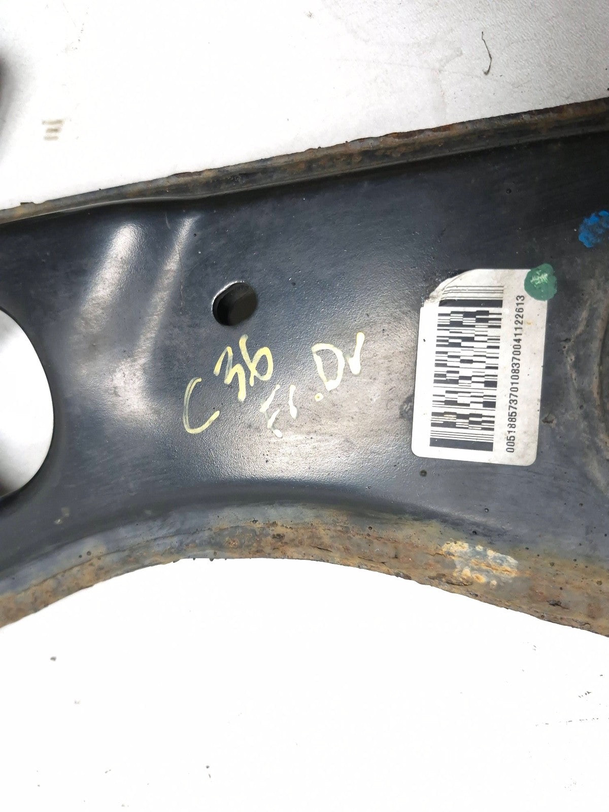 2014 Fiat 500l Front Lower Control Arm Left & Right OEM