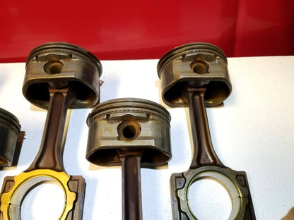 2007 Cadillac DTS 4.6l Piston W/ Connecting Rod 8pcs OEM