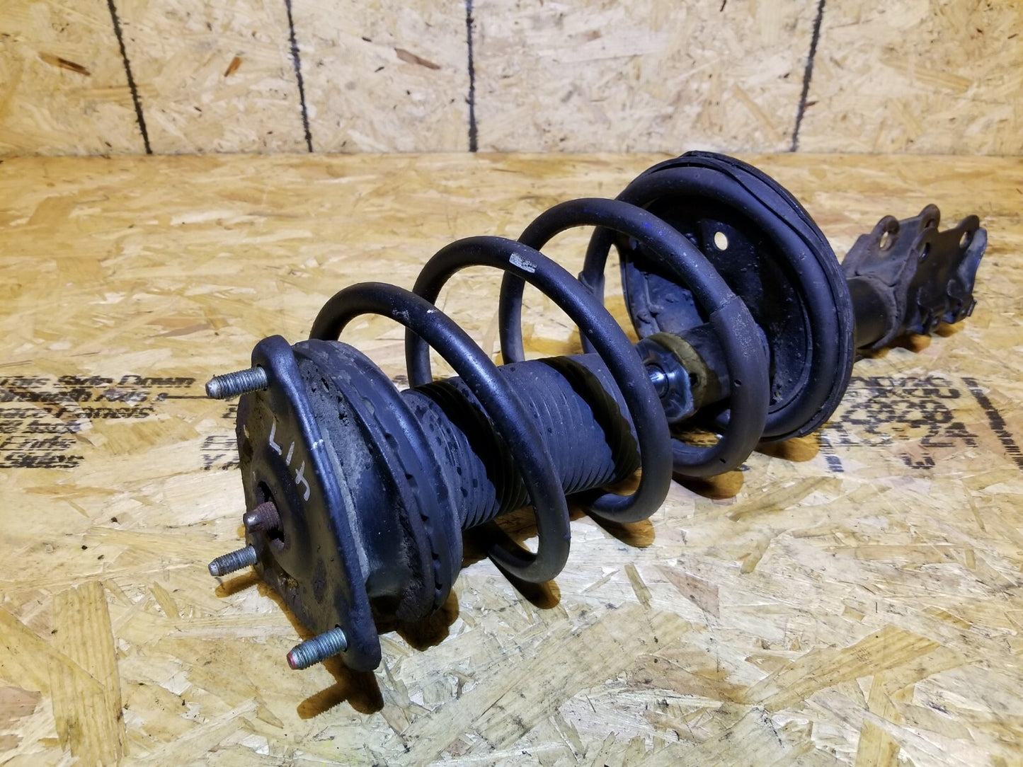 2010 Hyundai Elantra Front Shock Strut Absorber Driver Side Left OEM