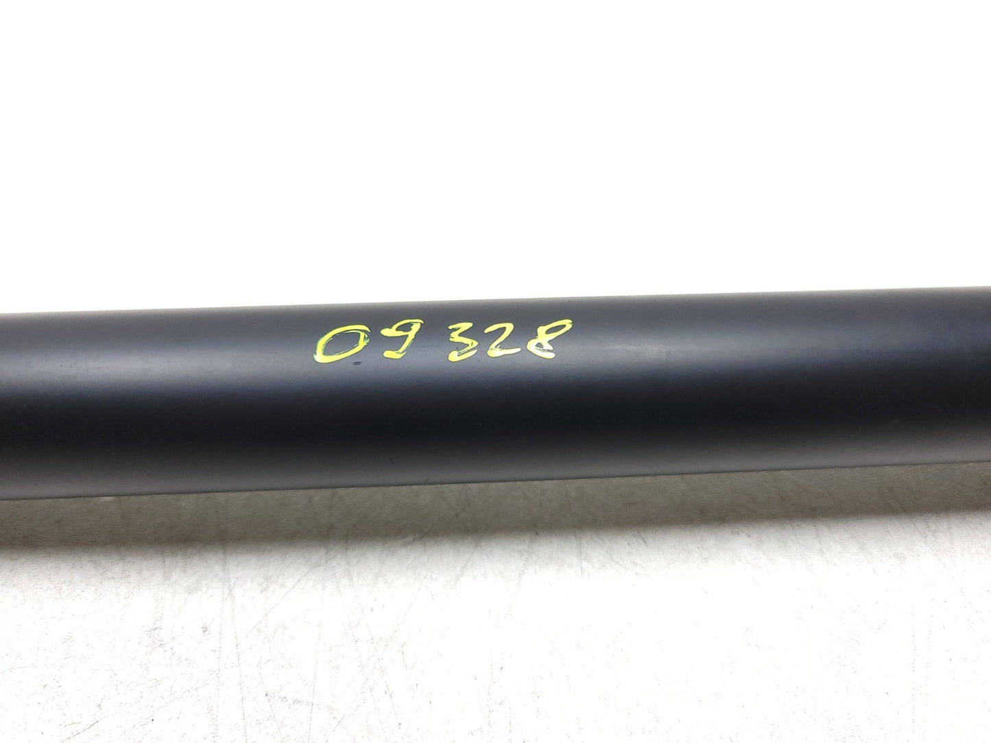 07 - 11 BMW E90 328xi Front Driveshaft Drive Shaft OEM