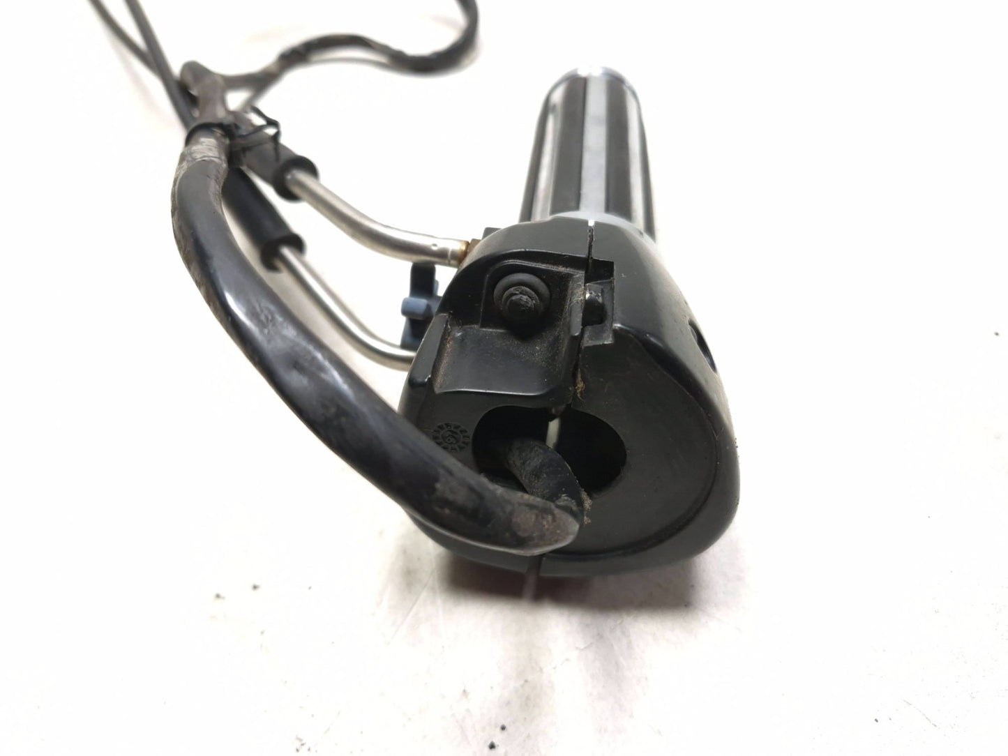 1997 Harley-davidson Sportster Xl883 Right Handlebar Switch & Throttle Grip  OEM