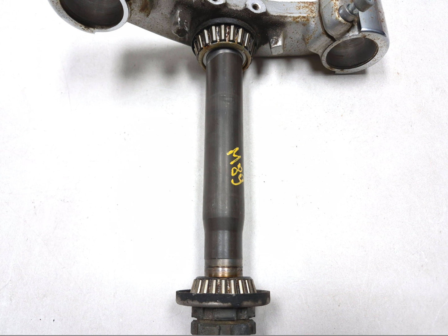 1996 Yamaha Virago Xv750 Front Holder Fork Under Triple Tree OEM