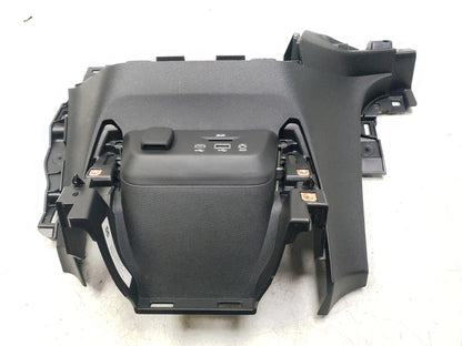2022 Chevrolet Trailblazer Center Console Trim & Aux Usb OEM