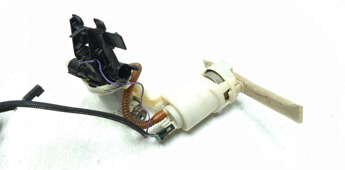 2008-2017 Harley Dyna Street Bob Fxdb Fuel Pump & Sender Unit OEM