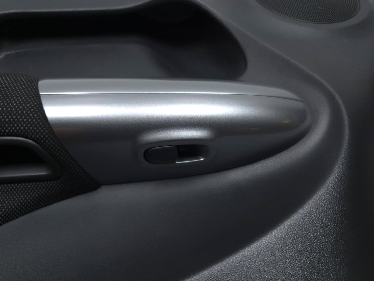 2011 Nissan Juke Door Panel Trim Front Passenger Side Right OEM