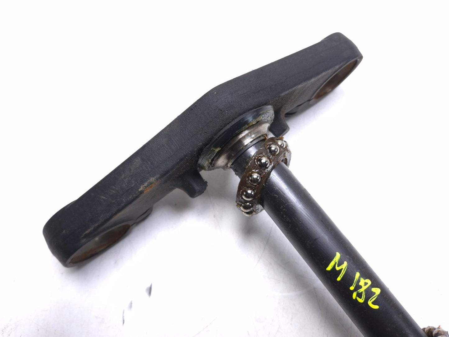 2016 Yamaha Yzf R3 Front Fork Clamp Lower Triple Tree OEM