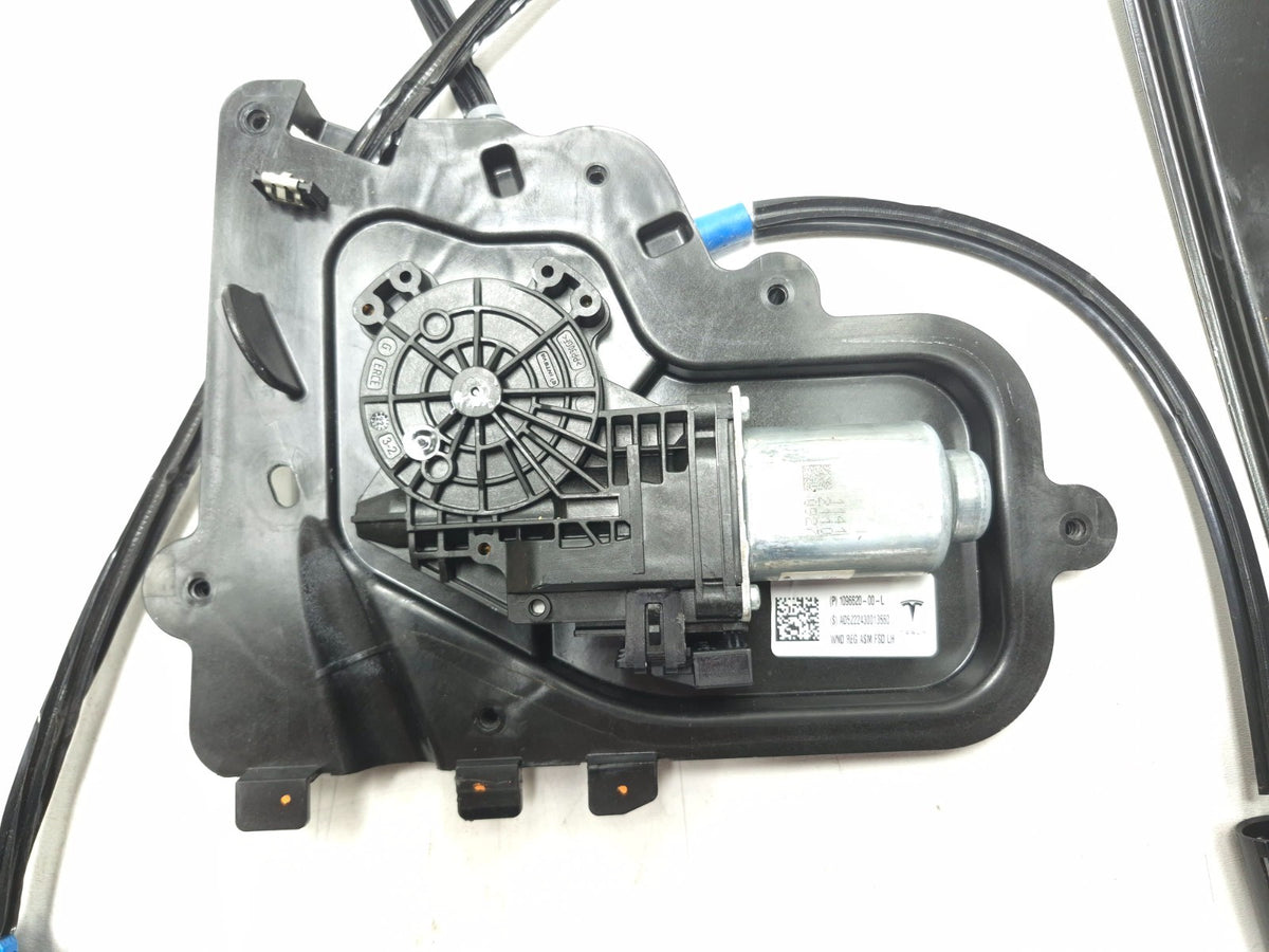 2022 Tesla Model 3 Front Door Window Regulator W/ Motor Driver Side OEM