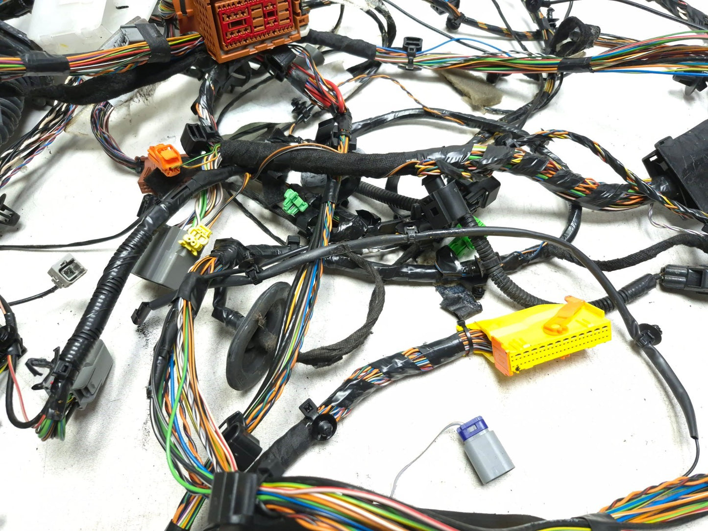 2012 Volvo C30 Interior Wire Harness 31313670 OEM