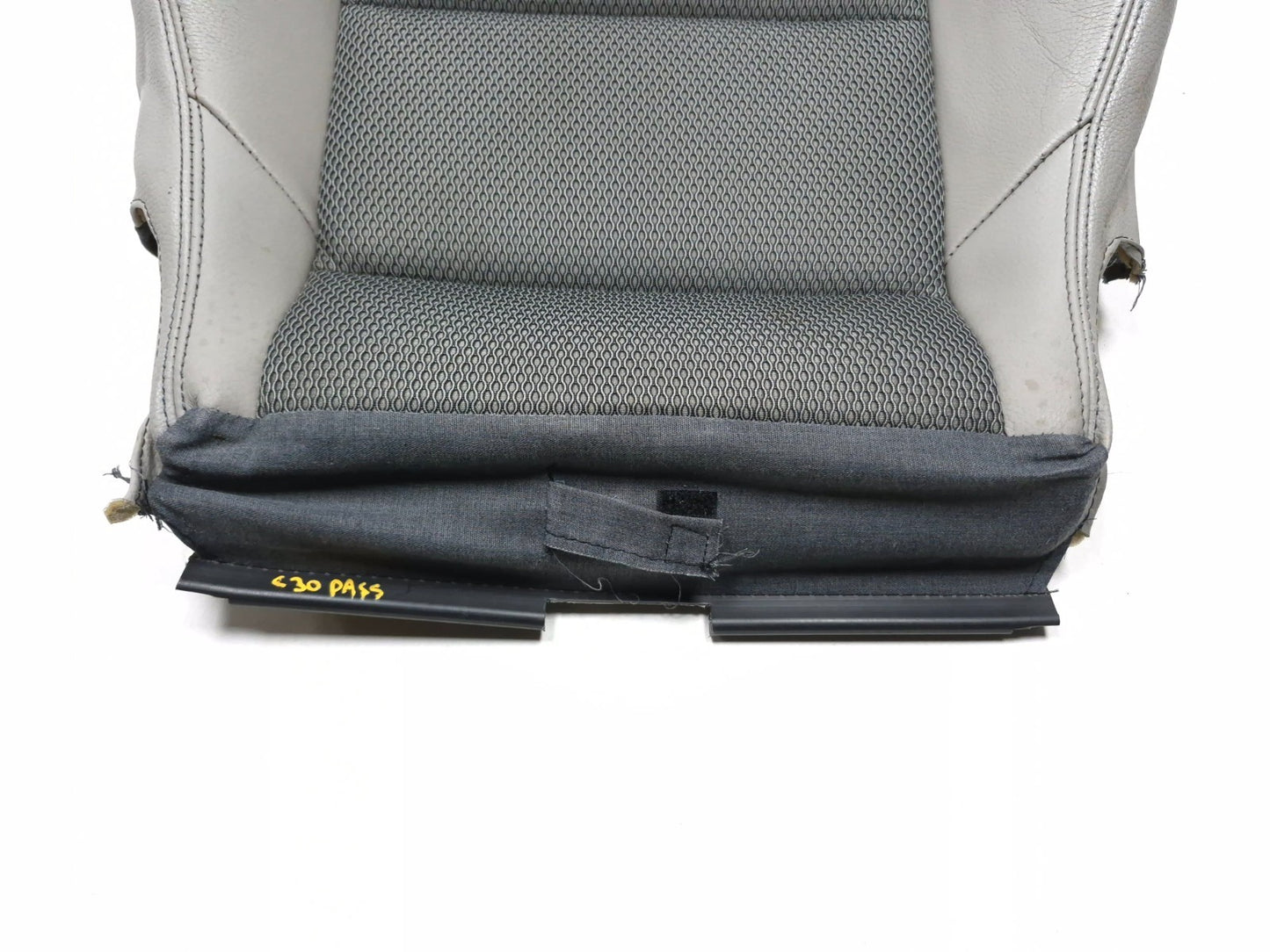 2013 Hyundai Genesis Front Seat Lower Cushion Passenger Side Right OEM