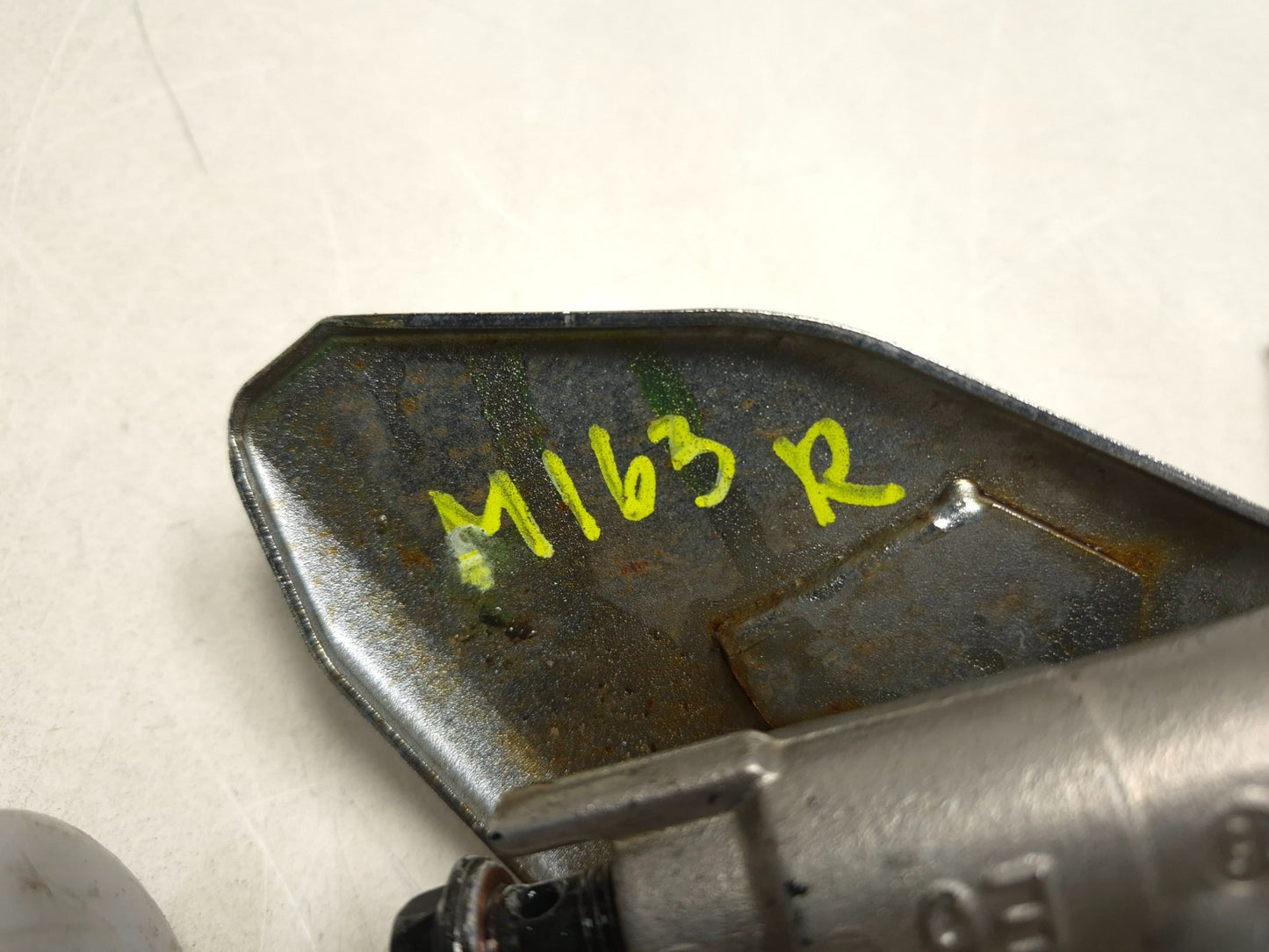 2024 Yamaha R3 Yzfr3 Right Footrest W/ Brake Master Cylinder OEM