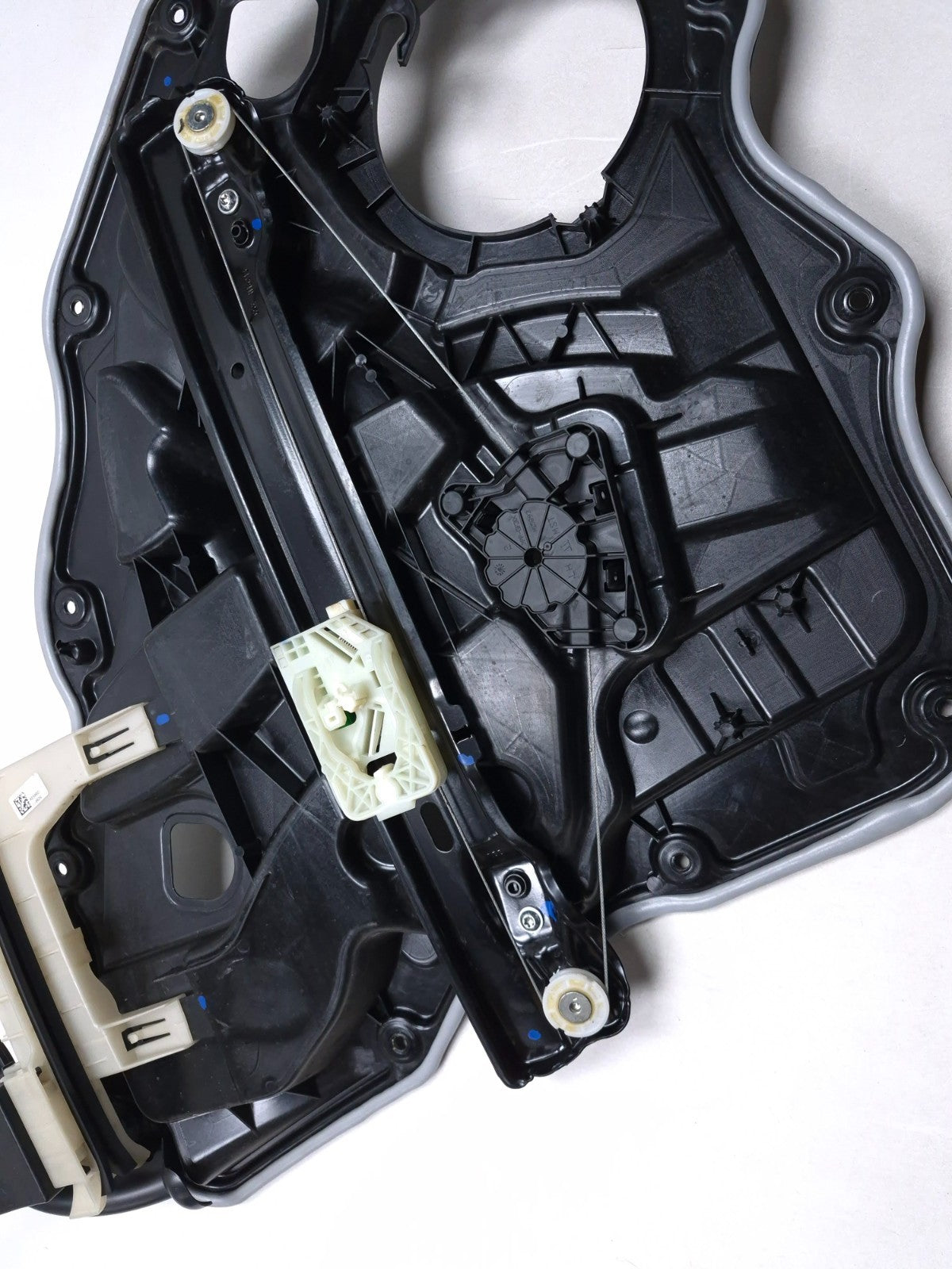 2024 Alfa Romeo Stelvio Window Regulator Rear Driver Side Left OEM