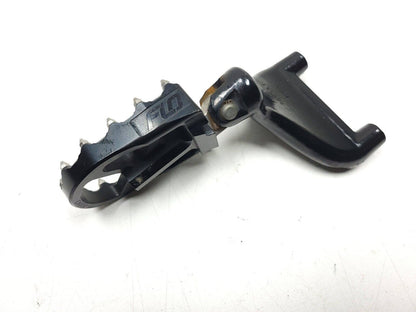 Harley-davidson Forty Eight Xl1200 Xl883 Foot Peg & Bracket Front & Rear Flo