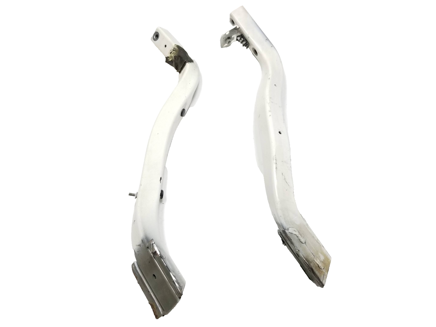 2012 Jeep Grand Cherokee Fender Bracket OEM