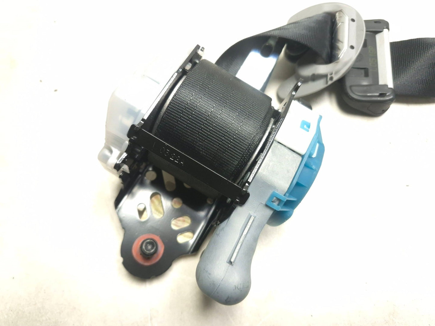 2017 Hyundai Elantra Gt Front Passenger Seat Belt Retractor OEM