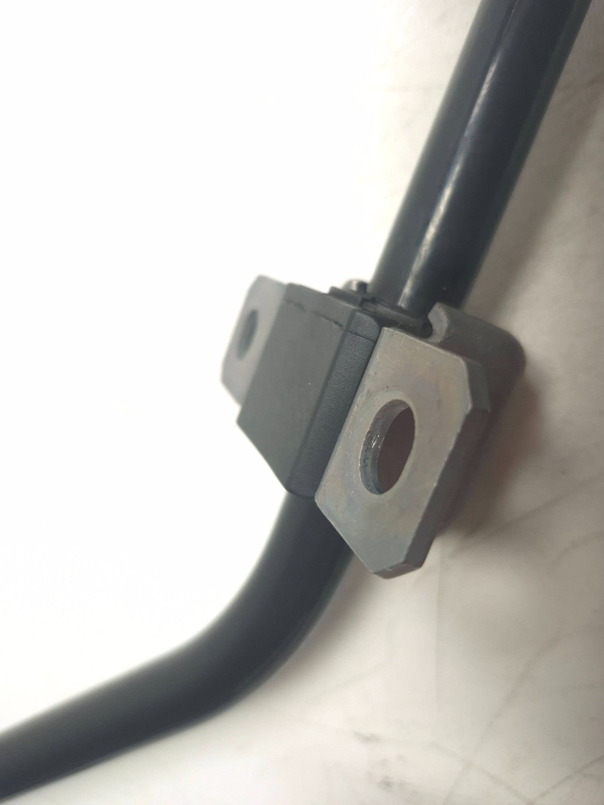 2024 Alfa Romeo Stelvio Rear Stabilizer Links & Bushing OEM