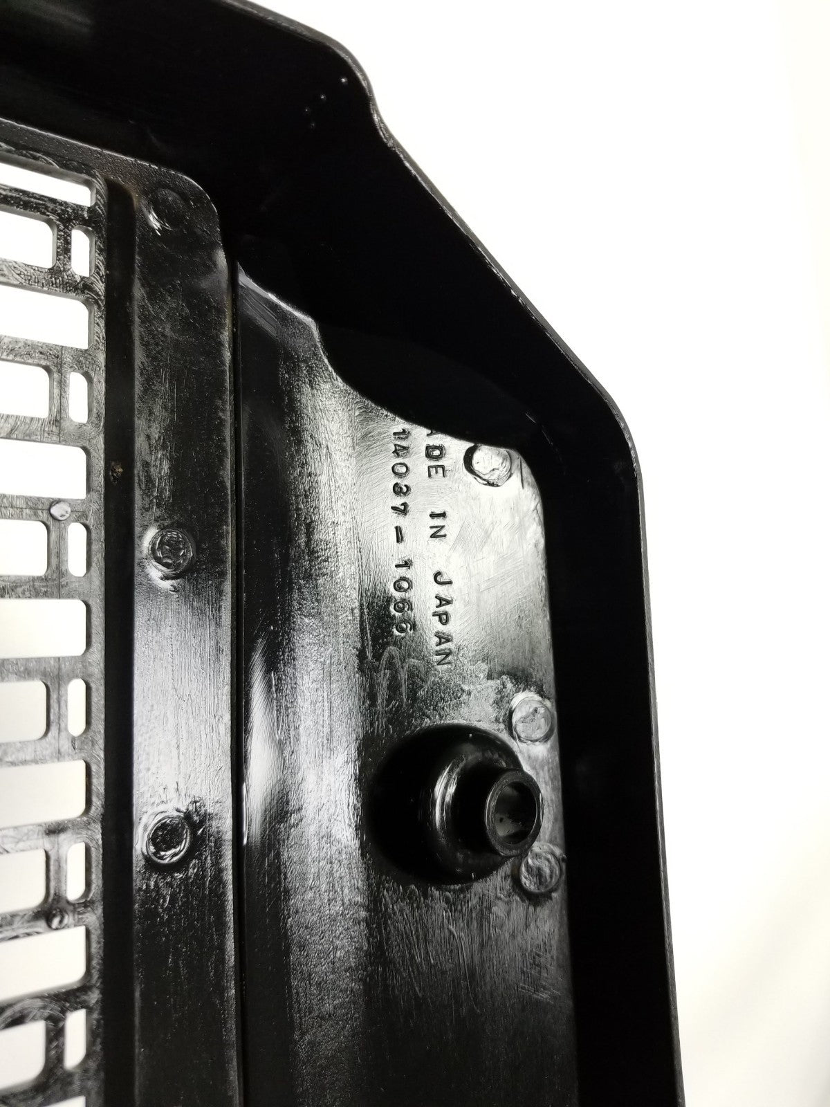 1990 Kawasaki Vn750 Vulcan Radiator Cover OEM