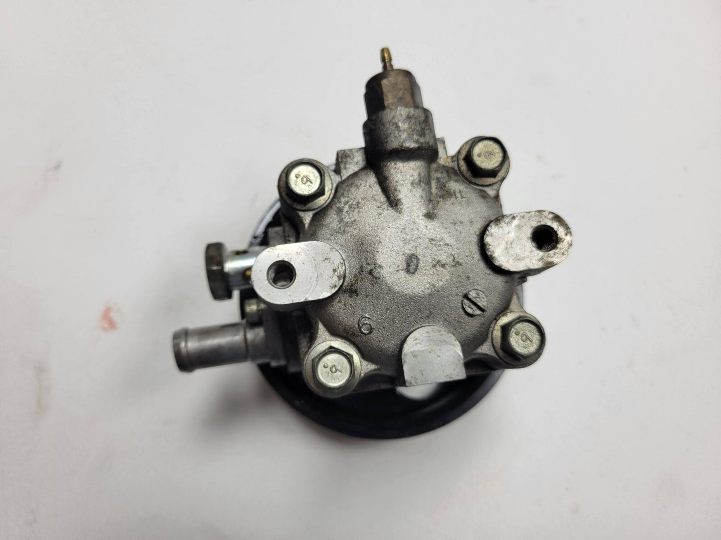 2007 - 2009 Suzuki Sx4 Power Steering Pump  OEM