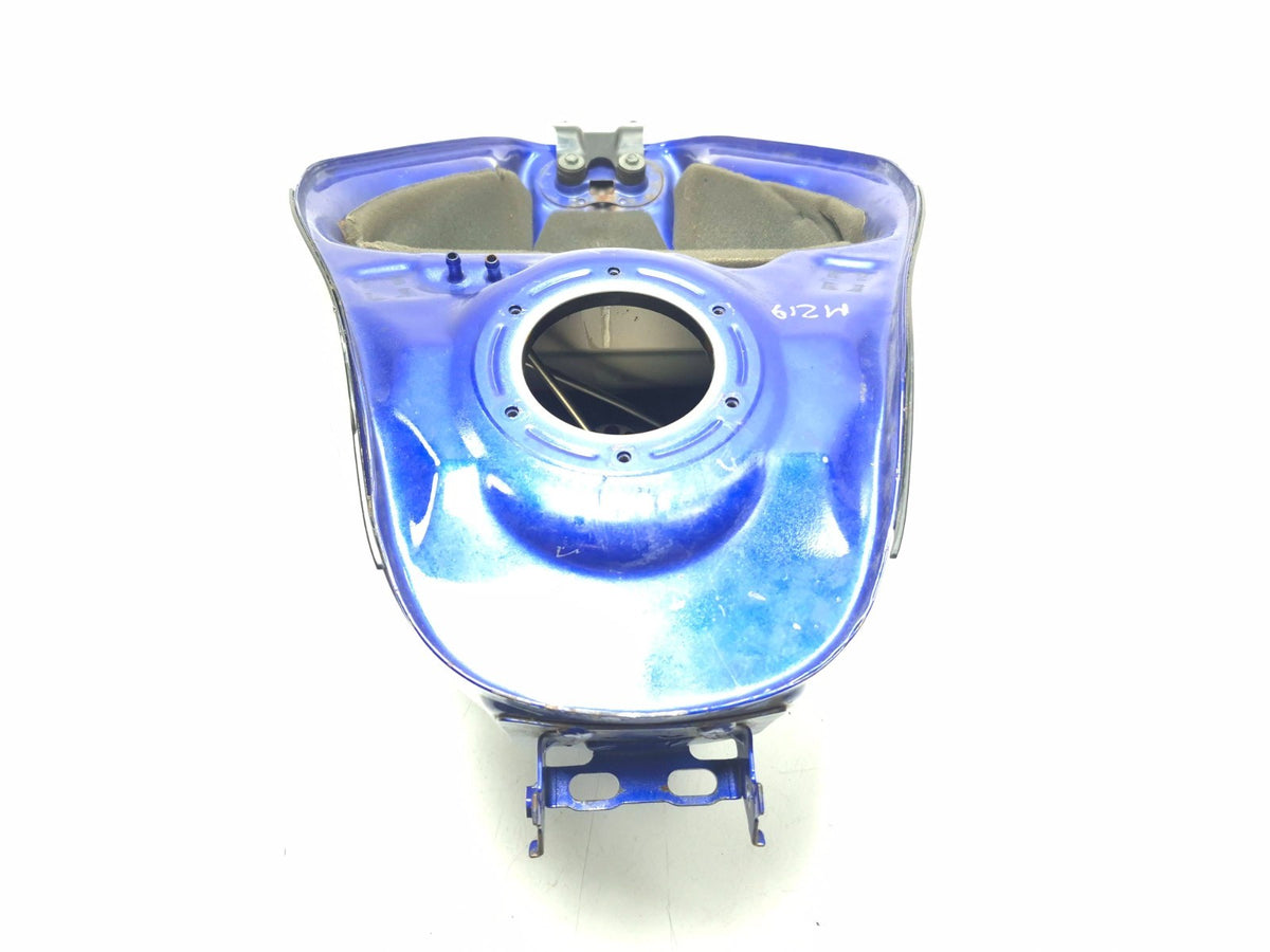 2003 - 2005 Yamaha Yzf R6 Fuel Tank OEM
