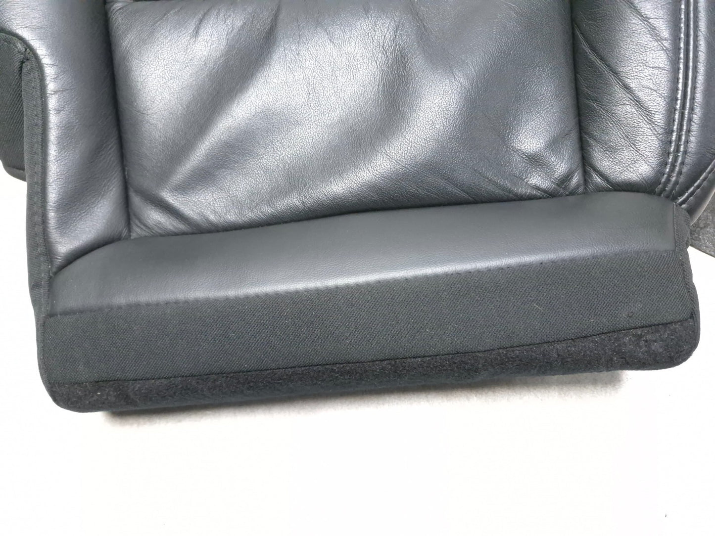 2012 Jeep Grand Cherokee Rear Seat Lower Cushion Driver & Passenger Sdie OEM
