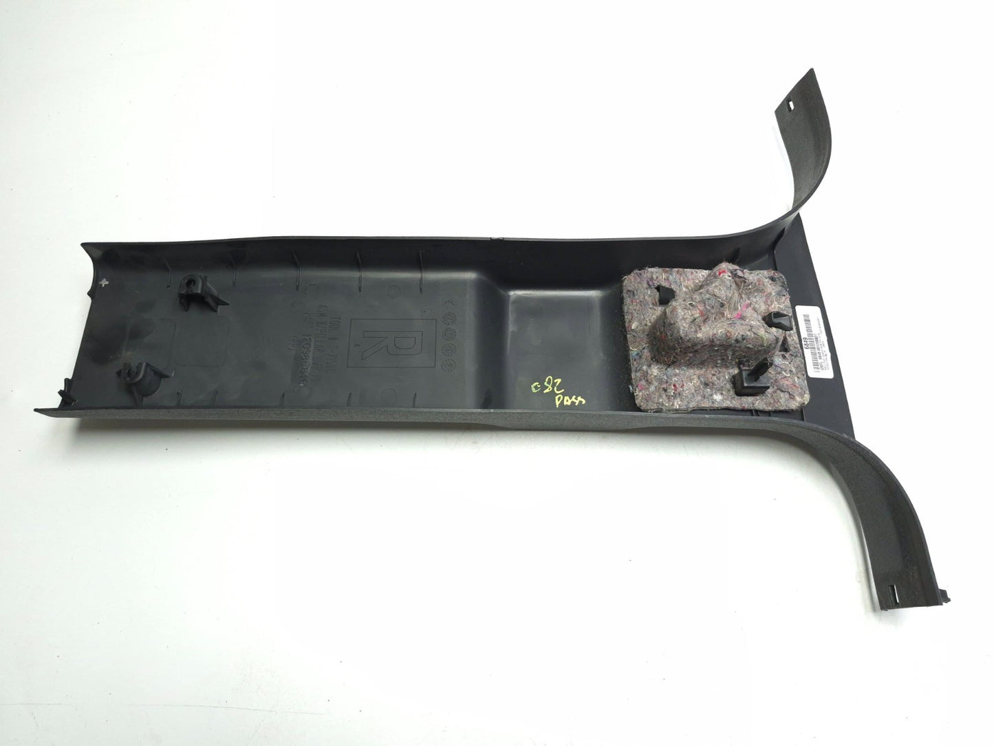2013 Cadillac Escalade B Pillar Lower Trim Panel Left & Right Pair OEM