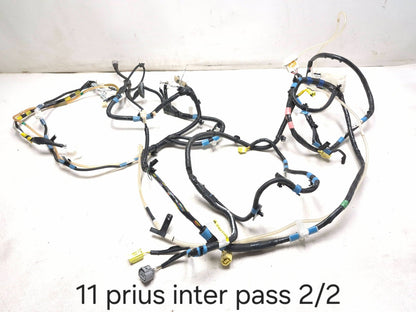 2011 Toyota Prius Interior Floor Wire Harnes Driver & Passenger Side Pair OEM