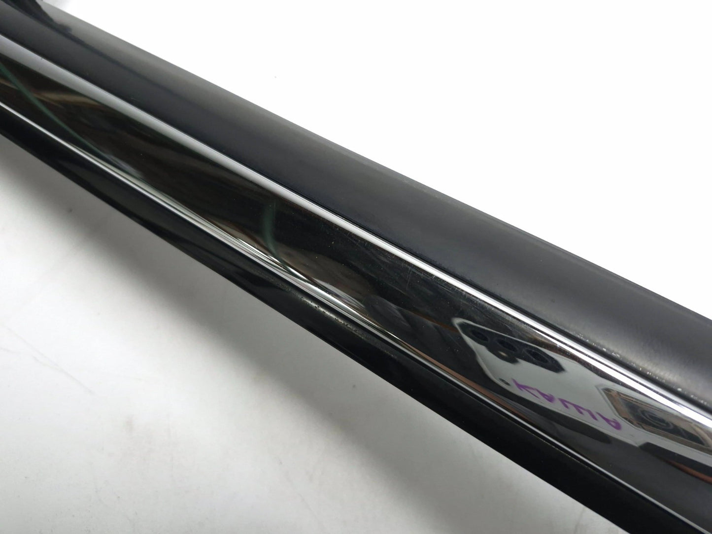 2013 Cadillac Escalade Esv Front Door Window Molding Left Driver Side OEM