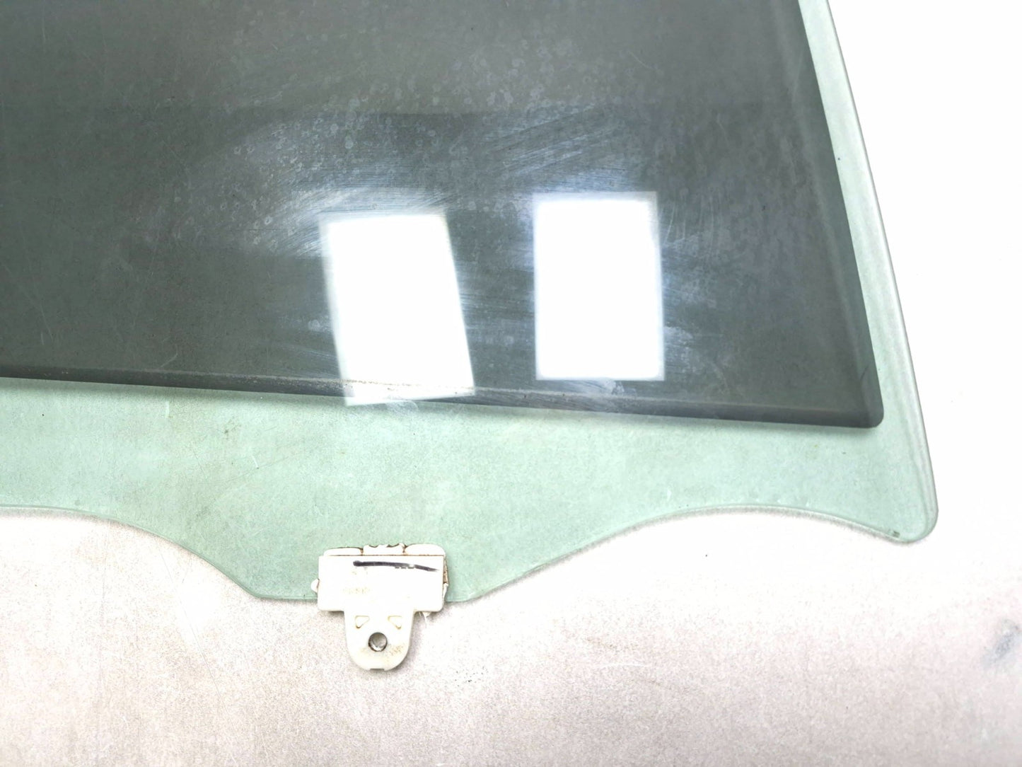 2018 Nissan Altima Rear Door Window Glass Passenger Side Right OEM
