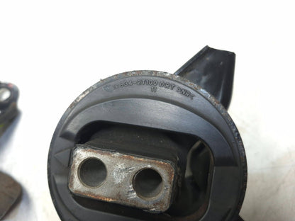 2015 Kia Optima Engine Mount 2pcs 2.4l OEM