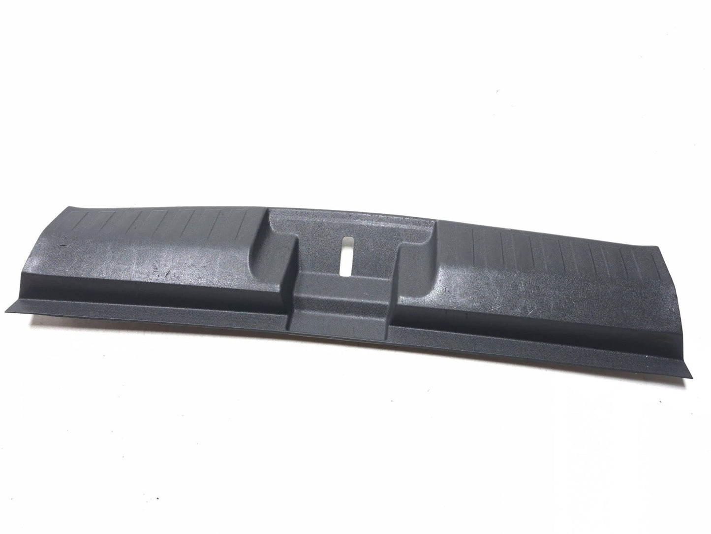 2010 Dodge Caliber Sxt Trunk Boot Lip Cover Trim Oyd75trm OEM