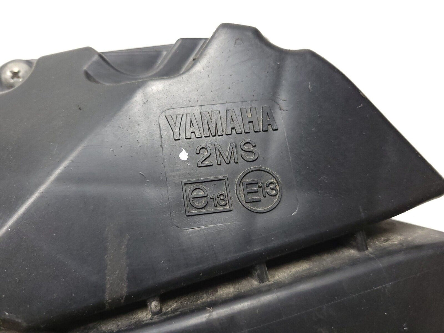 2015 - 2018 Yamaha Yzf-r3 Yzfr3 Air Cleaner Box Filter Housing OEM