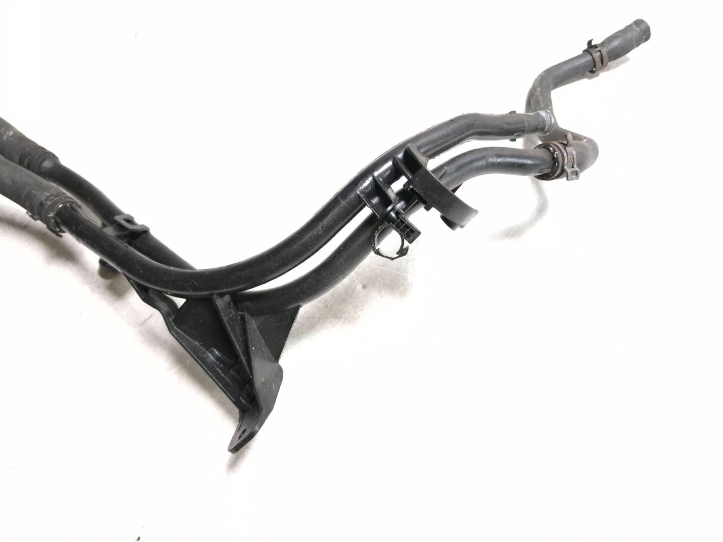 2011 Volkswagen Tiguan Auxiliary Pump Coolant With Tube OEM