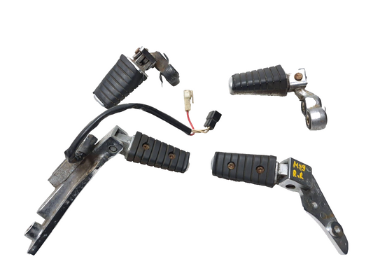 1996 Yamaha Virago Xv750 Rear & Front Footrest 4 Pcs OEM