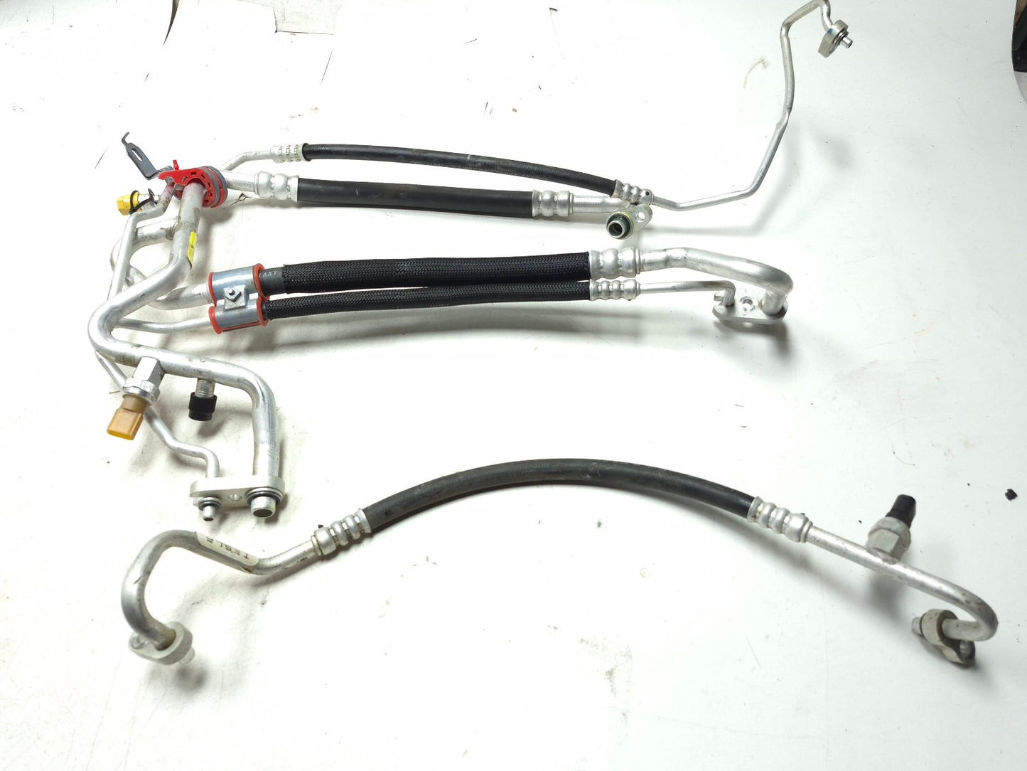 2019 Tesla Model 3 AC Air Conditioning Hose Pipe Line OEM 1092157-00-f