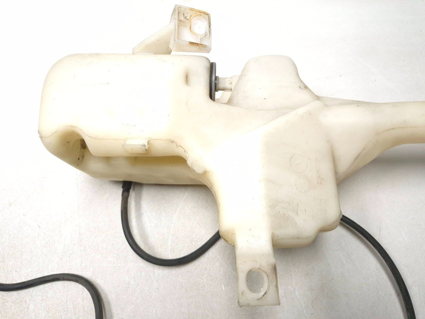 2007 Saab 9-5 Aero Windshield Washer Fluid Reservoir OEM