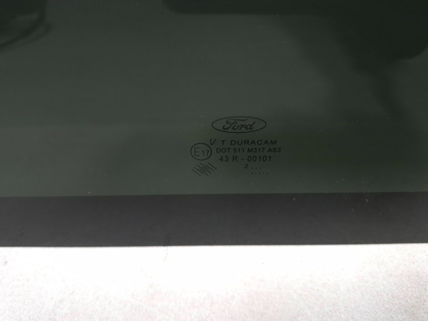 2013 Ford Transit Connect Rear Sliding Door Window Glass Passengerside Right OEM