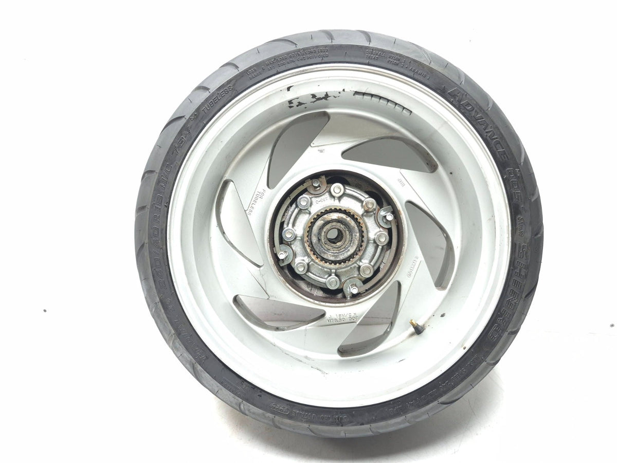 2009 Suzuki Boulevard M109r Vzr1800 Rear Wheel Rim W/tire 240/40 18x8.5 OEM