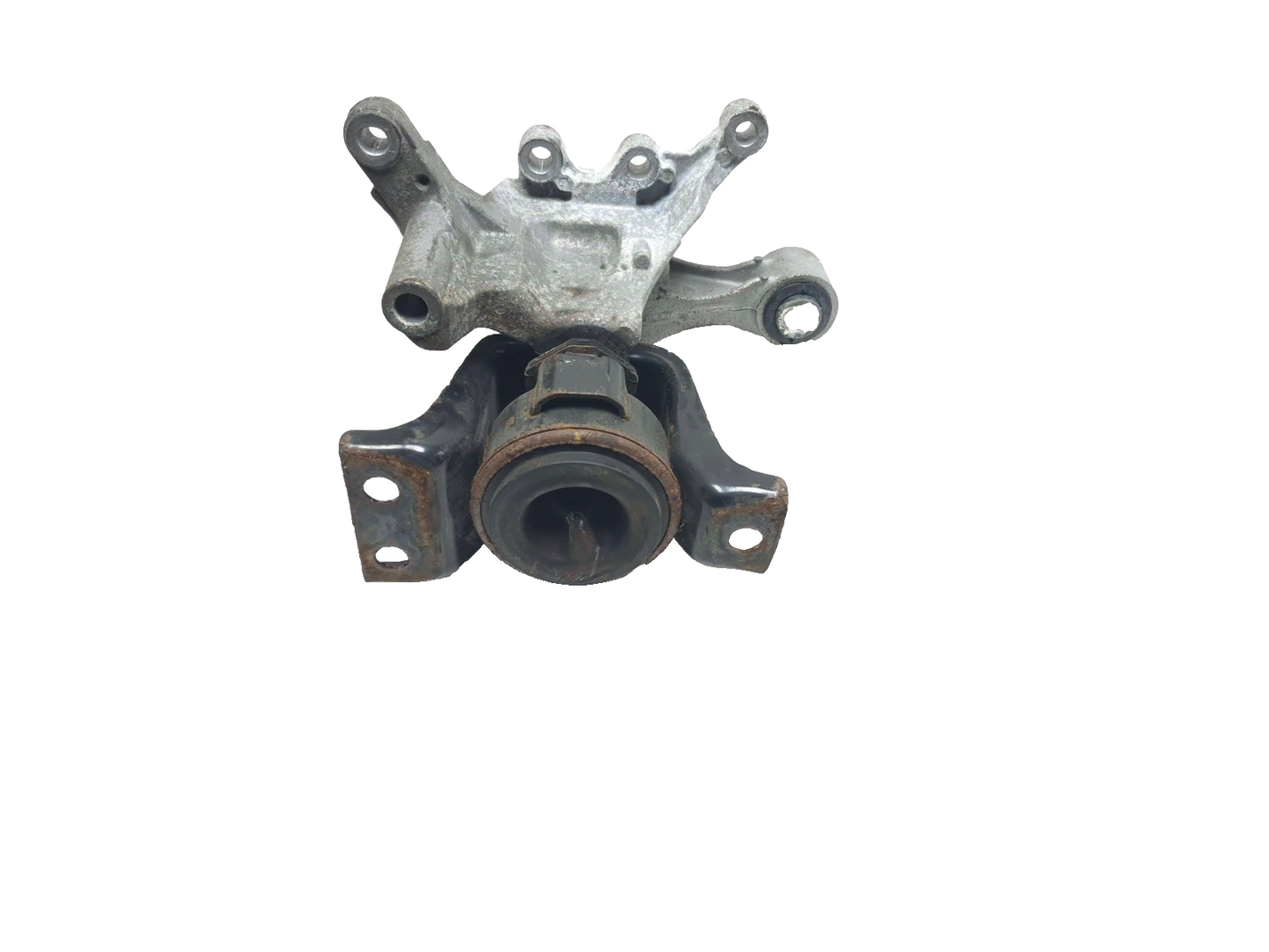 2015 Nissan Juke Engine Mount Bracket OEM